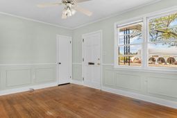 1069 Chestnut Street photo 4