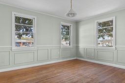 1069 Chestnut Street photo 4