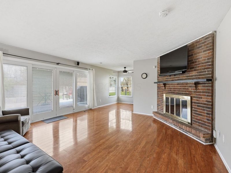 374 N Sarwil Drive, Canal Winchester, OH 43110 Photo 11