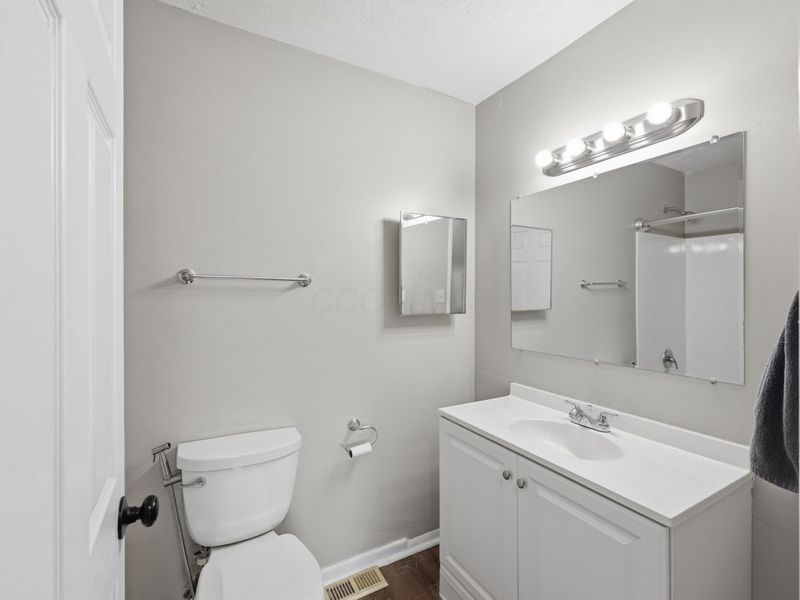 374 N Sarwil Drive, Canal Winchester, OH 43110 Photo 23