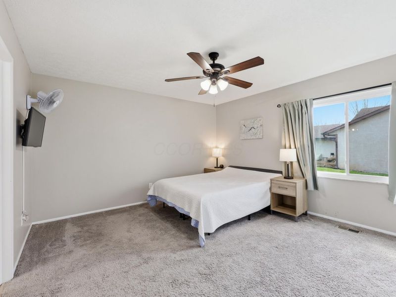 374 N Sarwil Drive, Canal Winchester, OH 43110 Photo 24