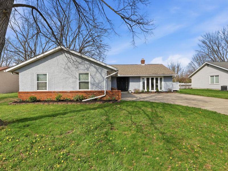374 N Sarwil Drive, Canal Winchester, OH 43110 Photo 4