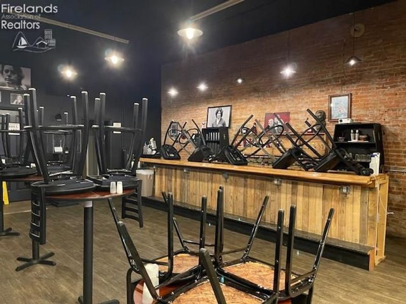 227 E Harding Way, Galion, OH 44833 Photo 12