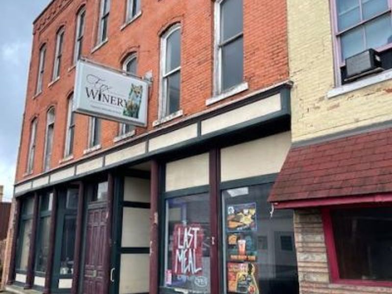 227 E Harding Way, Galion, OH 44833 Photo 3