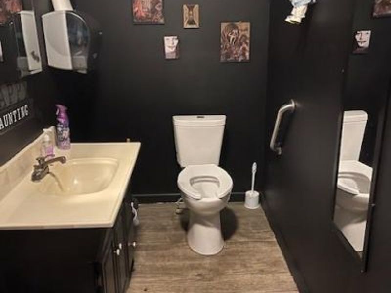 227 E Harding Way, Galion, OH 44833 Photo 6