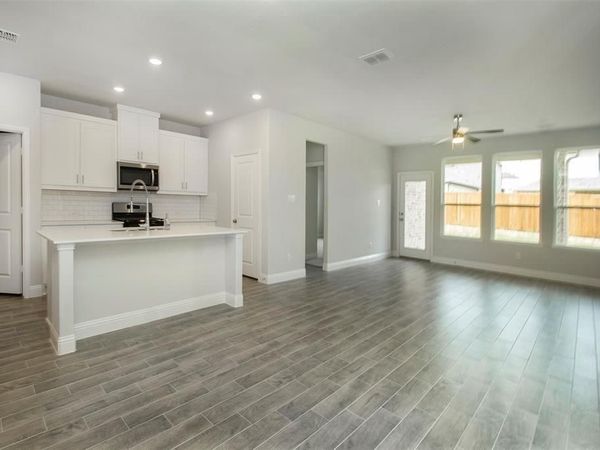 820 Portina Drive, Anna, TX 75409