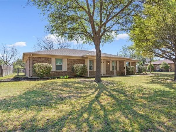 103 York Drive, Lorena, TX 76655