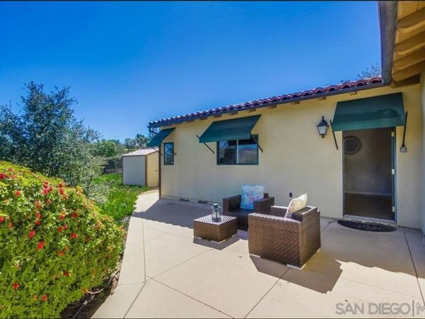 2686 Canyon Crest Dr., Unit A, Escondido, CA 92027