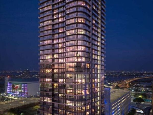 121 NE 5th Street, Unit 2406, Miami, FL 33132