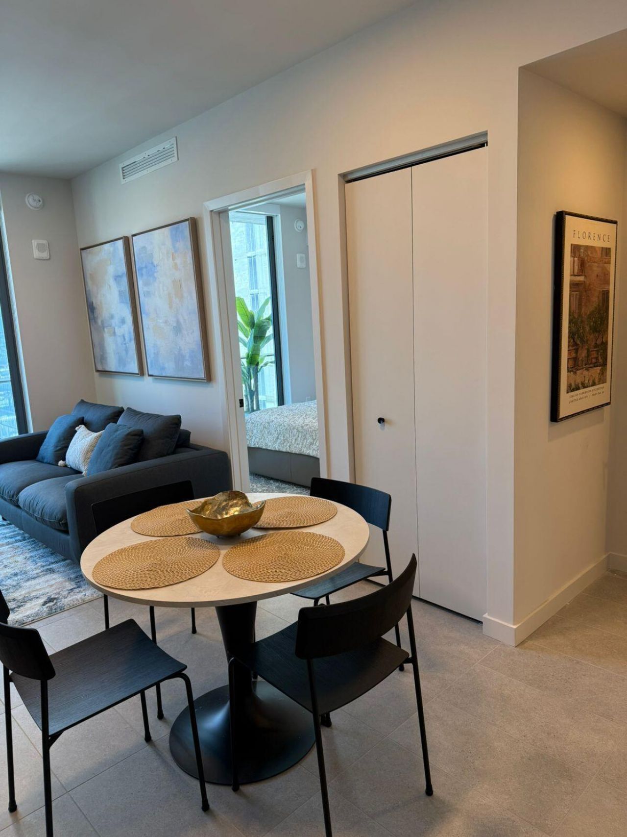 121 NE 5th Street, Unit 2406, Miami, FL 33132 Photo