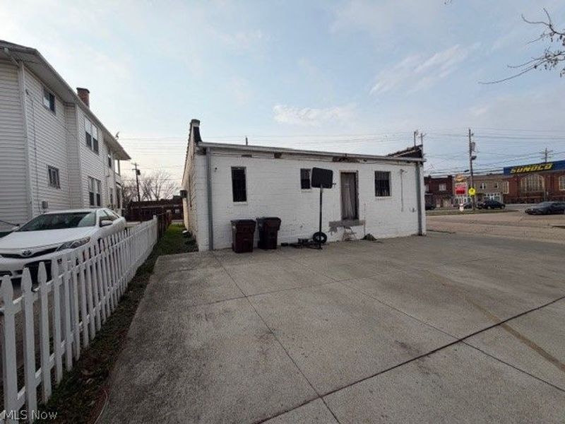4491-4493 Pearl Road, Cleveland, OH 44109 Photo 10