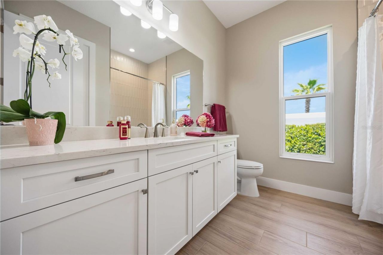 18185 Home Run Drive, Venice, FL 34293 Photo