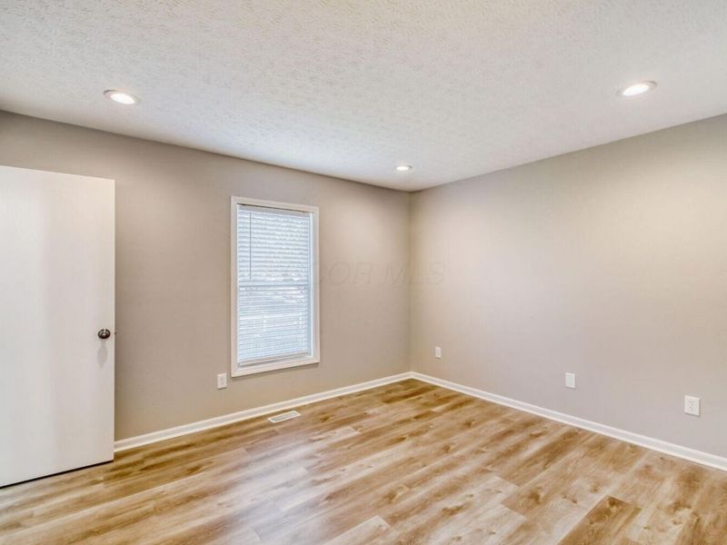 1038 Robmeyer Drive, Columbus, OH 43207 Photo 13