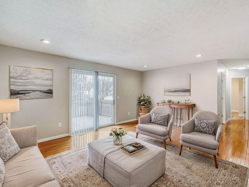 1038 Robmeyer Drive, Columbus, OH 43207 Photo 3