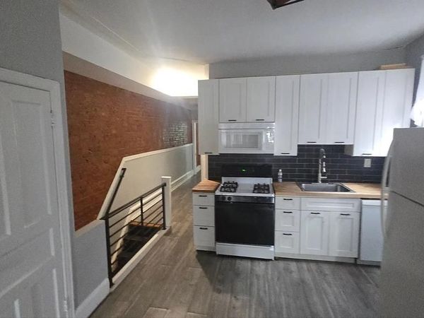 3246 W HUNTINGDON STREET , PHILADELPHIA, PA 19132