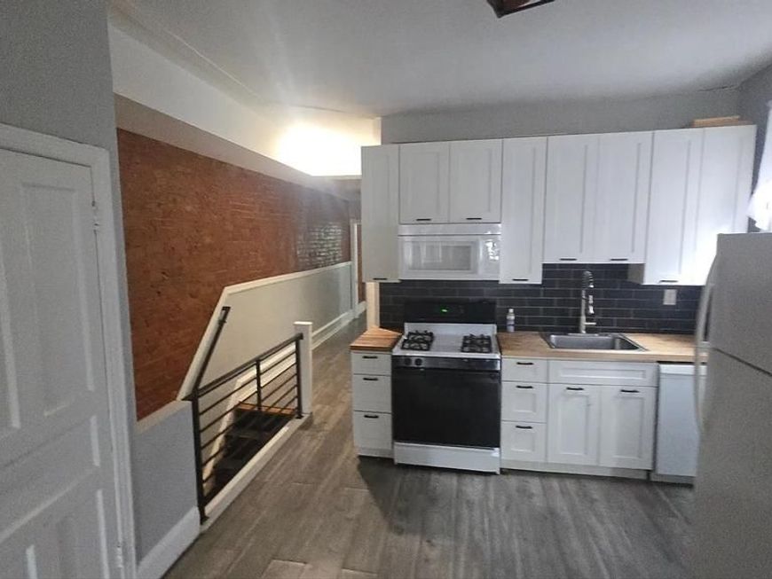 3246 W Huntingdon Street , Philadelphia, PA 19132 Main Photo