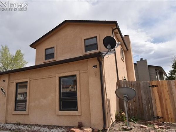 4233 Moonbeam Drive, Colorado Springs, CO 80916