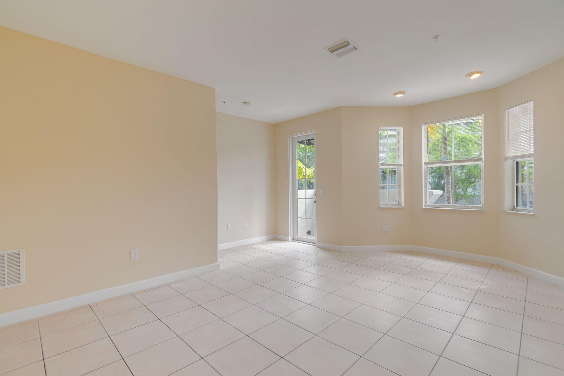 4004 Shoma Drive, Unit 4004, West Palm Beach, FL 33414 Photo