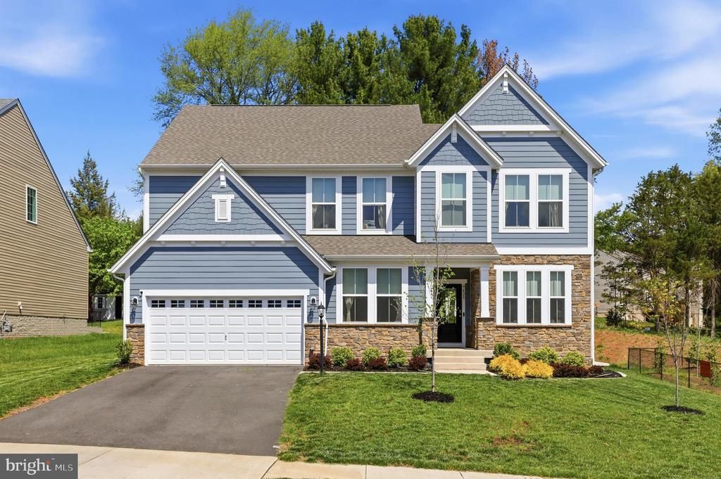 9428 Deschamp Court, Manassas, VA 20112 Main Photo