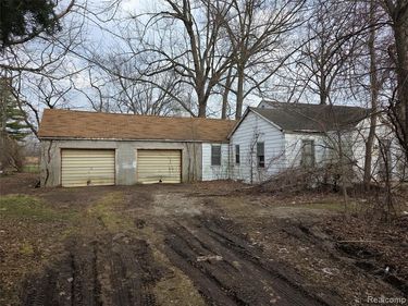 7285 Farnum Street, Romulus, MI 48174