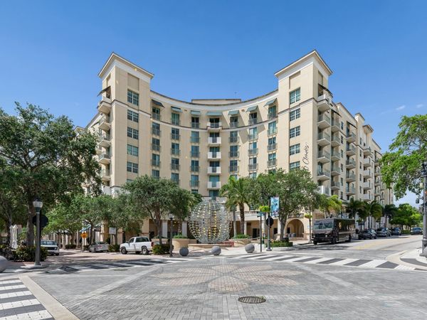 610 Clematis Street, Unit 811, West Palm Beach, FL 33401