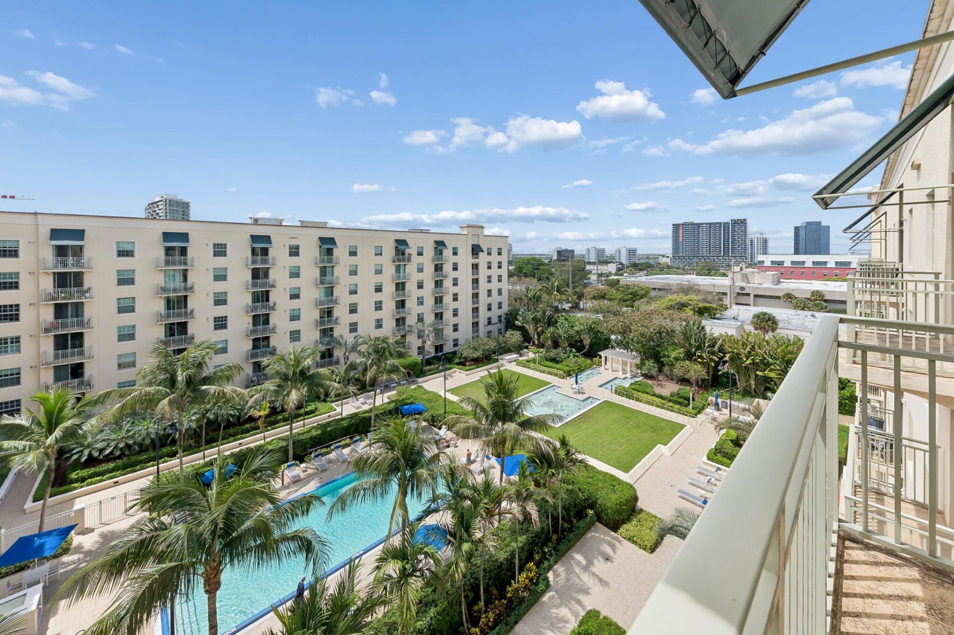 610 Clematis Street, Unit 811, West Palm Beach, FL 33401 Photo