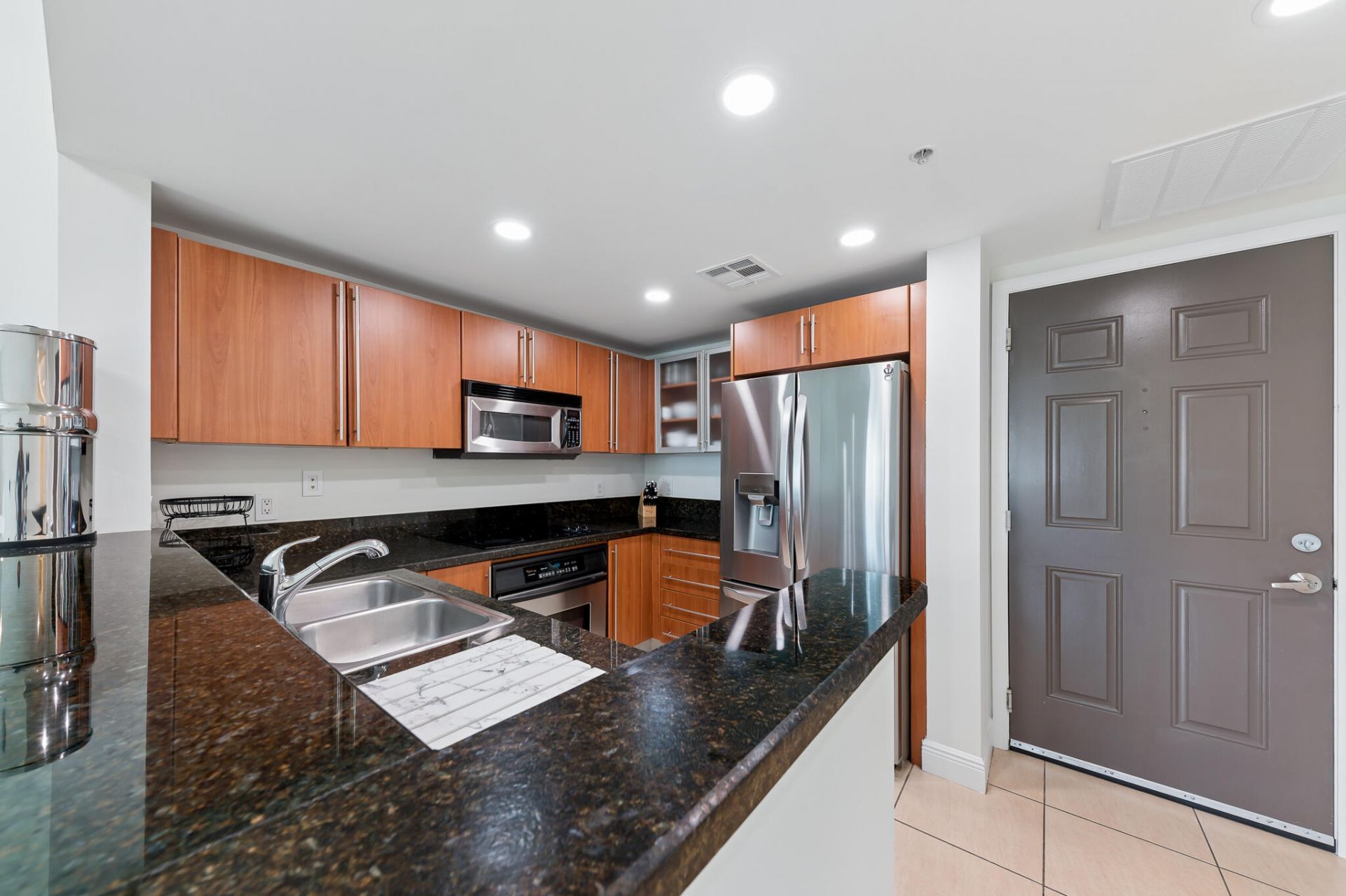 610 Clematis Street, Unit 811, West Palm Beach, FL 33401 Photo