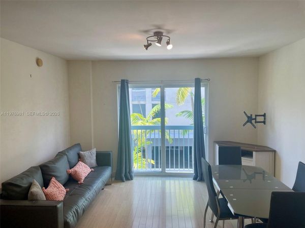 2740 SW 28th Ter, Unit 304, Miami, FL 33133