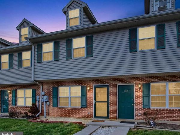 140 ORCHARD LANE, Unit 33, HANOVER, PA 17331