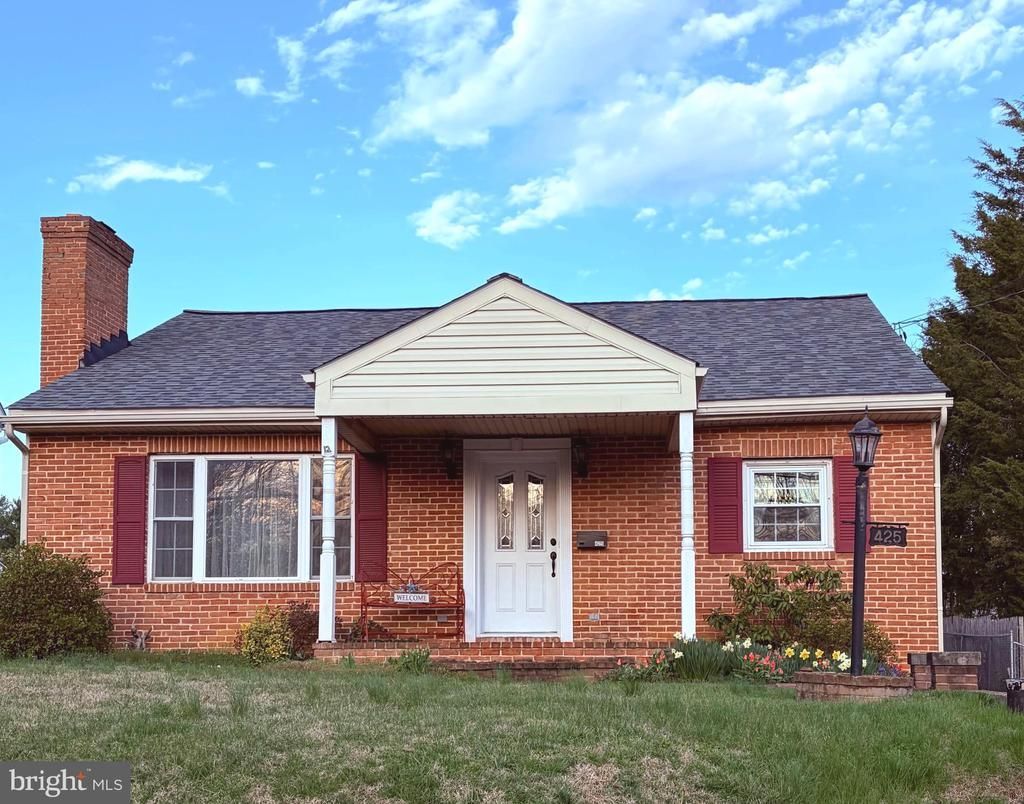 425 S ARTIZAN STREET, WILLIAMSPORT, MD 21795