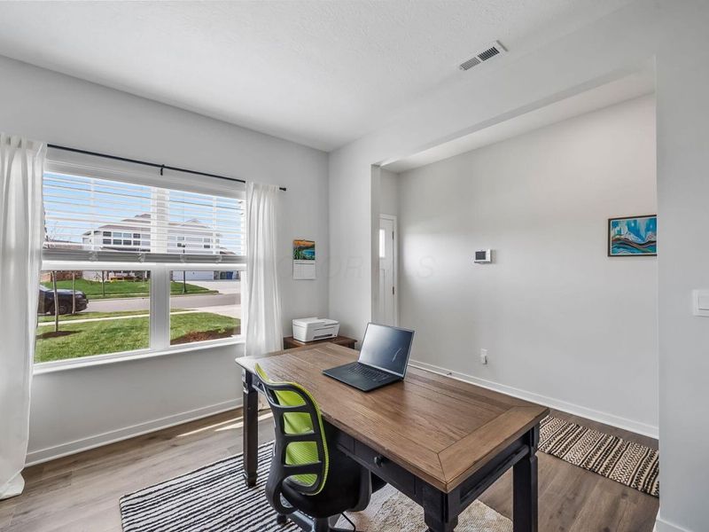 888 Sunny Vale Drive, Delaware, OH 43015 Photo 4