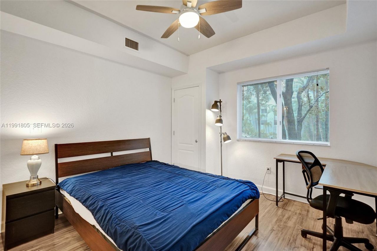 6001 SW 70th St , Unit 252, South Miami, FL 33143 Photo