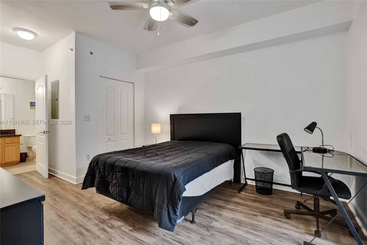 6001 SW 70th St , Unit 252, South Miami, FL 33143 Photo