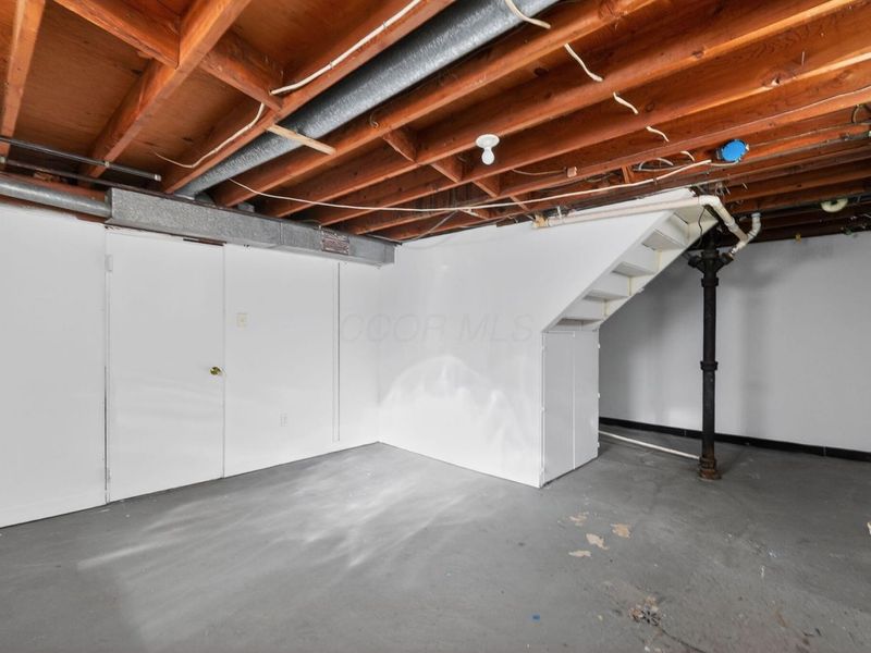 3851 Fairmoor Road , Columbus, OH 43228 Photo 20