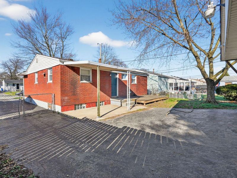 3851 Fairmoor Road , Columbus, OH 43228 Photo 26