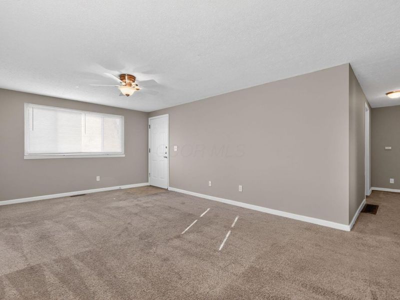 3851 Fairmoor Road , Columbus, OH 43228 Photo 4