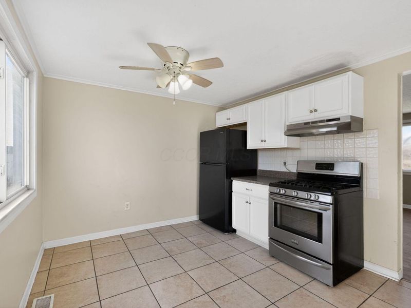 5253 Golden Fern Lane , Columbus, OH 43228 Photo 9