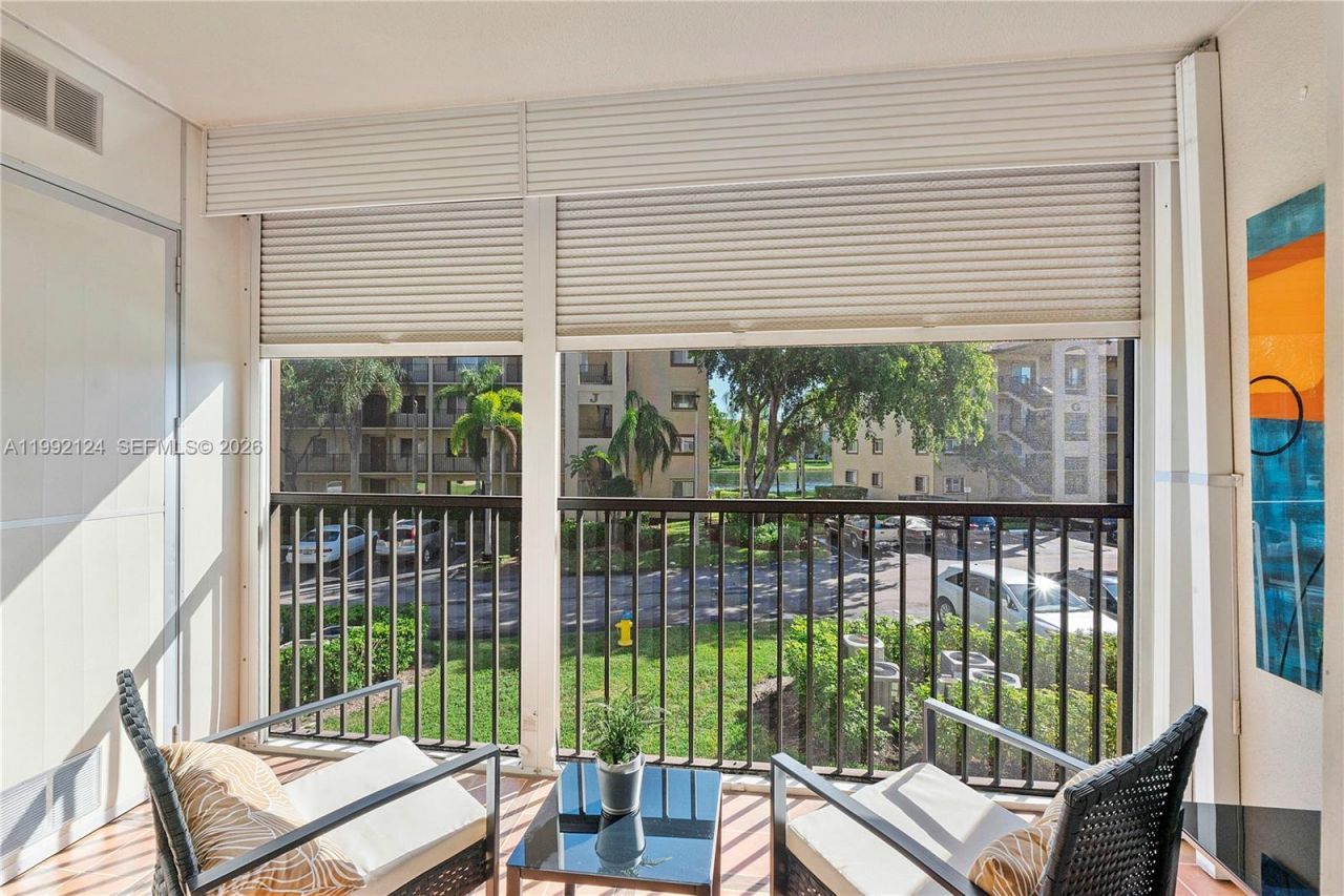 1301 SW 142nd Ave, Unit 203H, Pembroke Pines, FL 33027 Photo