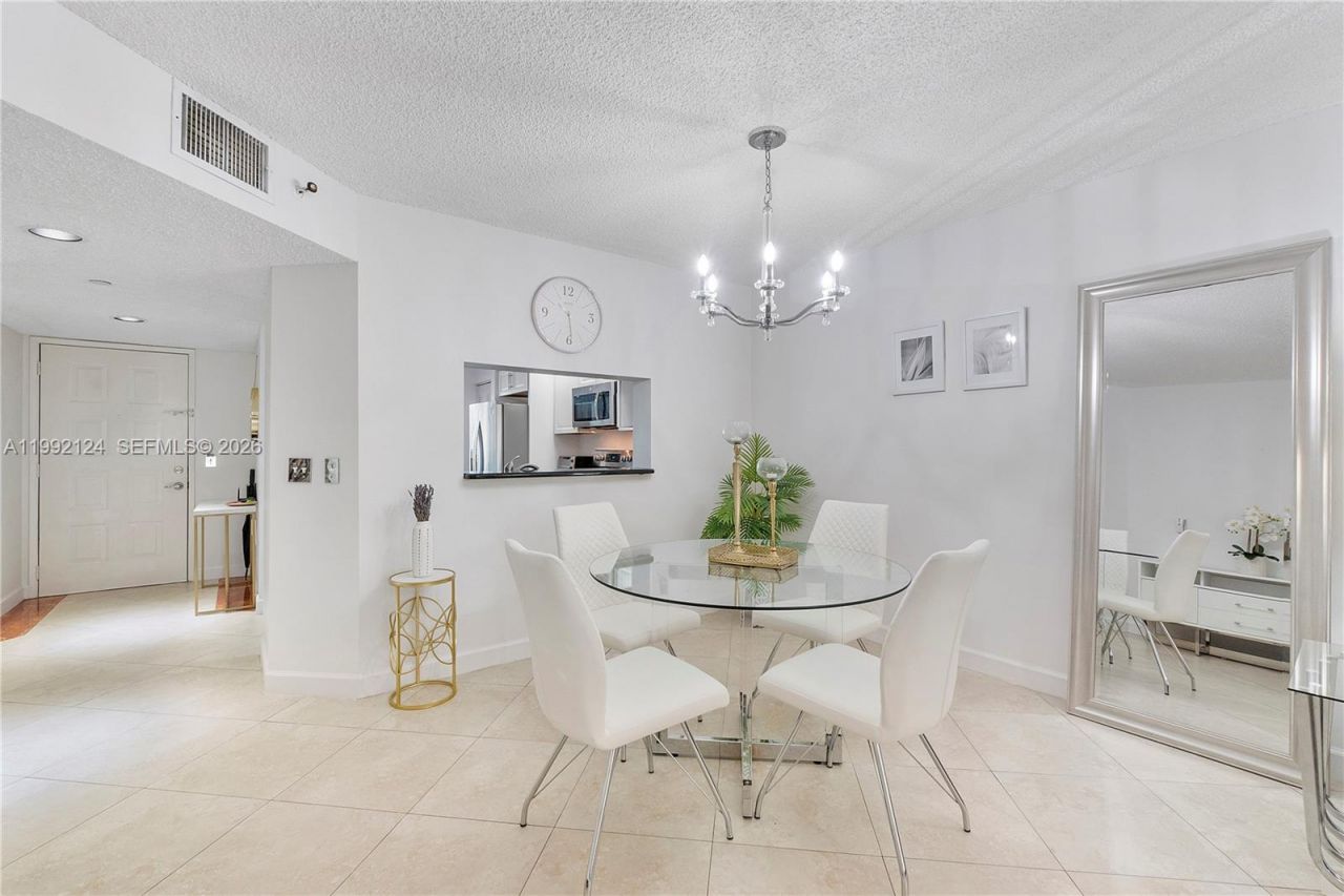 1301 SW 142nd Ave, Unit 203H, Pembroke Pines, FL 33027 Photo