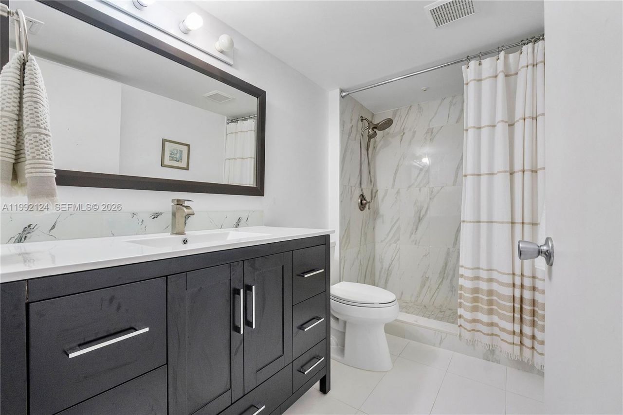 1301 SW 142nd Ave, Unit 203H, Pembroke Pines, FL 33027 Photo