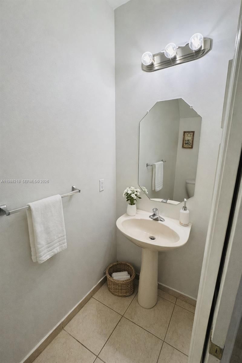 8225 SW 29th St, Unit 102, Miramar, FL 33025 Photo