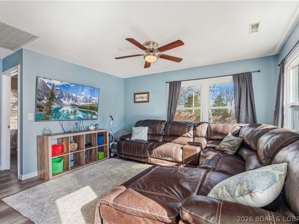 31806 Lakeview Lane, Gravois Mills, MO 65037