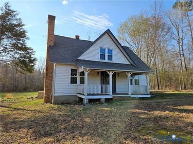 10030 Cheathams Road , Amelia Courthouse, VA 23002
