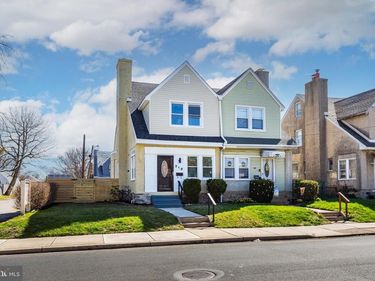 219 N WYCOMBE AVENUE , LANSDOWNE, PA 19050