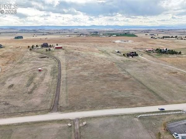 30435 Chisholm Trail, Elizabeth, CO 80107