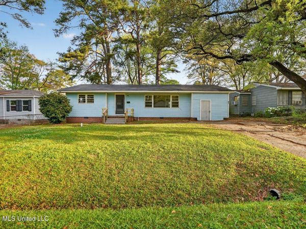 734 Montclair Place, Jackson, MS 39206