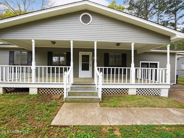1541 Dianne Drive, Jackson, MS 39204