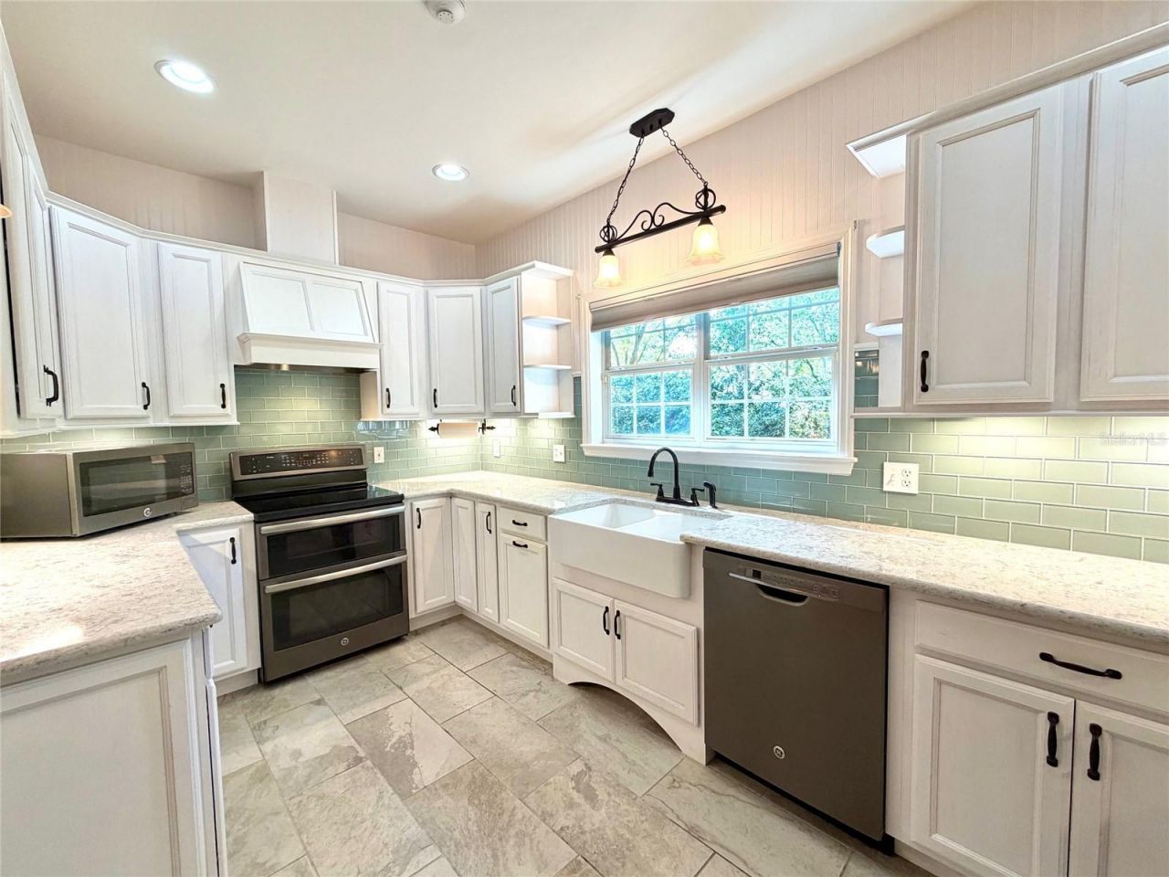 4317 NW 10th Place , Gainesville, FL 32605 Photo