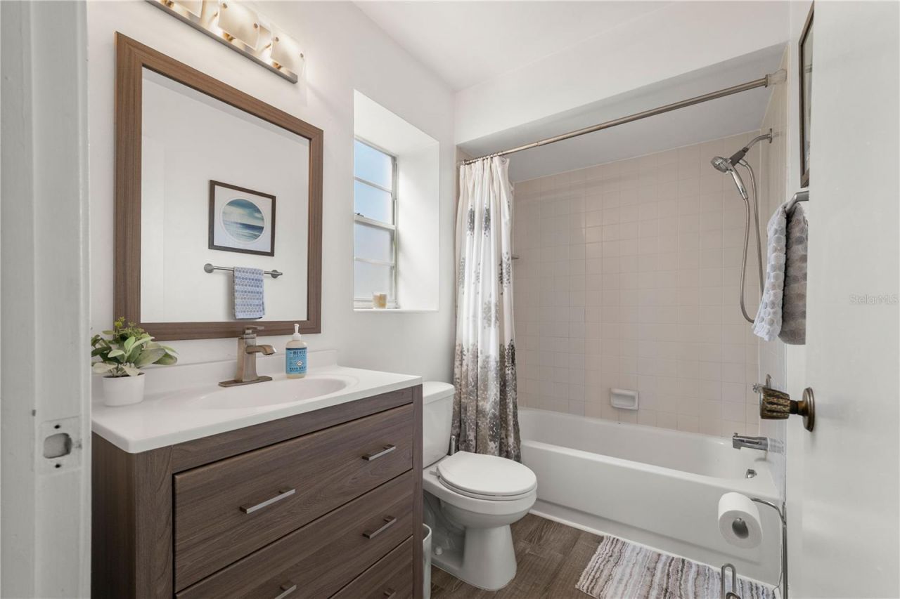 1960 Union Street , Unit 28, Clearwater, FL 33763 Photo