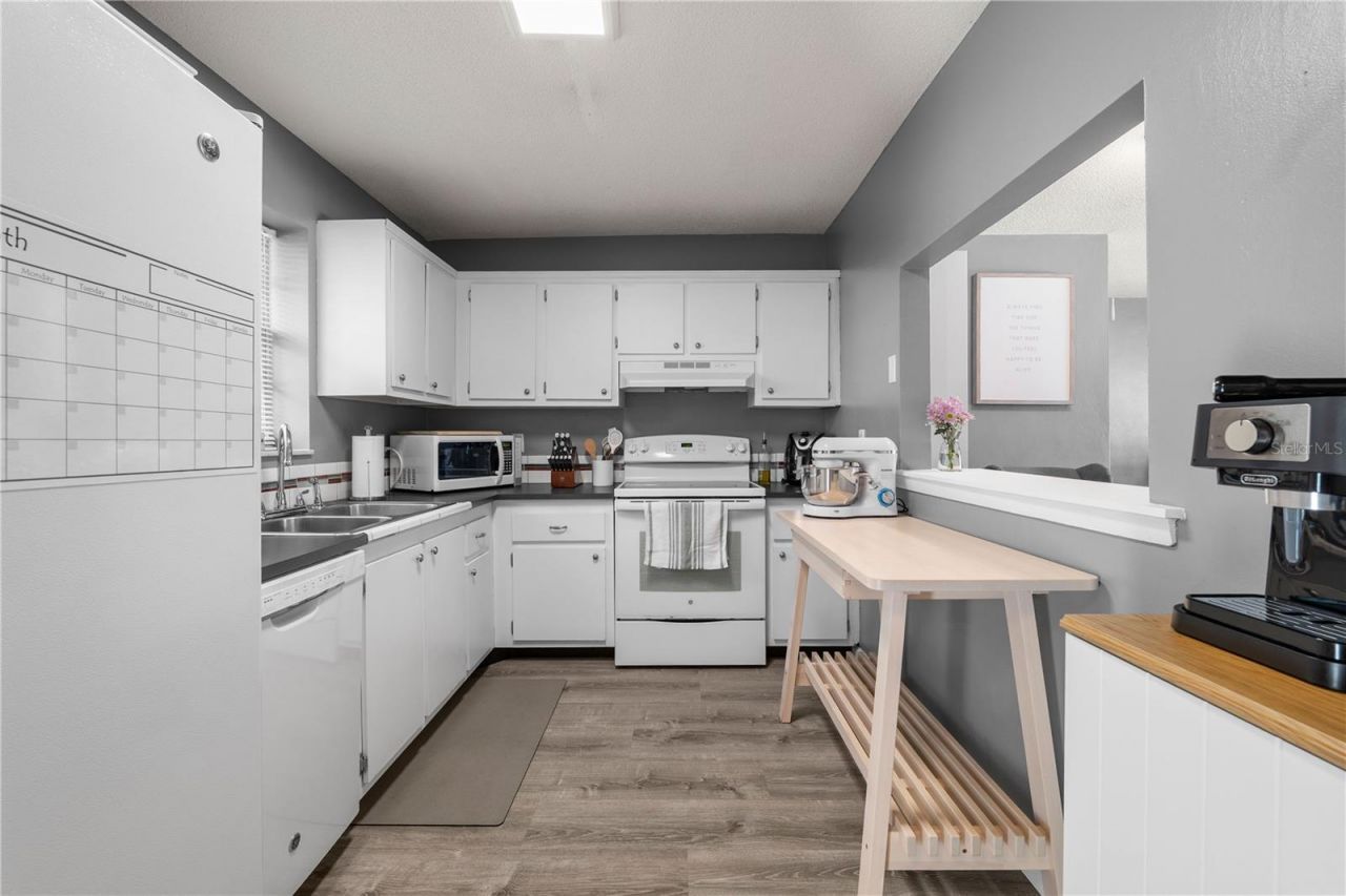 1960 Union Street , Unit 28, Clearwater, FL 33763 Photo